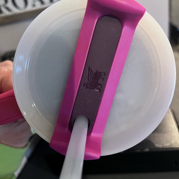 BNTW Stanley 40oz Quencher H2.0 - Picture 5 of 10